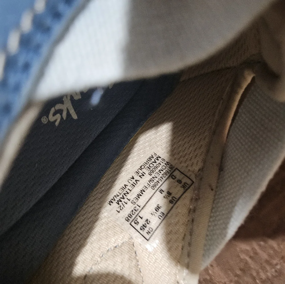 Pre-owned Clarks Blue and White Sandals 8.5M - Picture 4 of 5